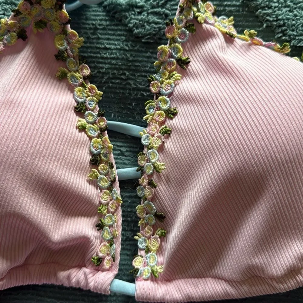 Unknown Brand Pink Ribbed String Bikini With Floral Trim Size L